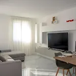 Adige Apartment -M3 Apartments