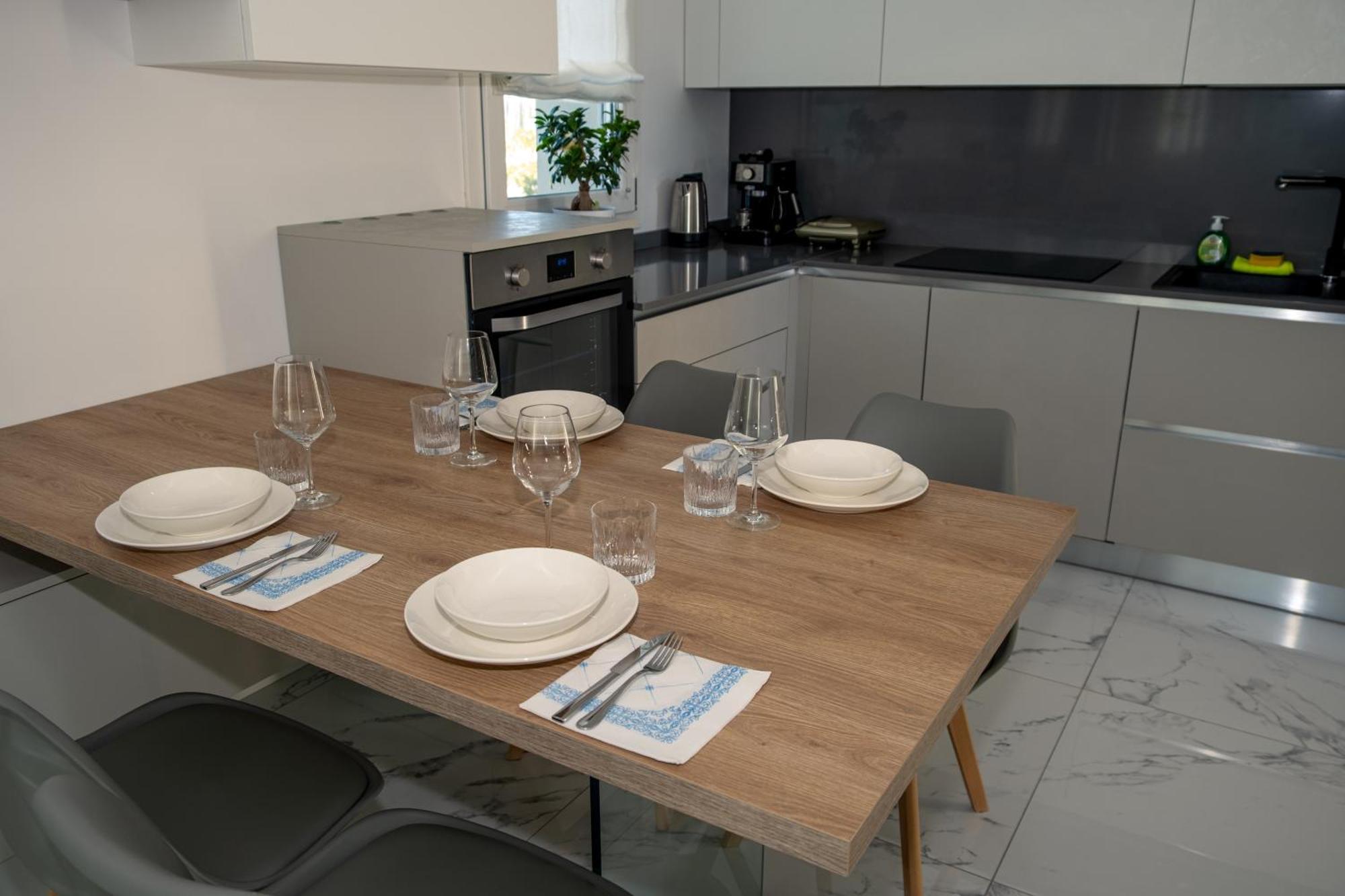 Adige -m3 Apartment
